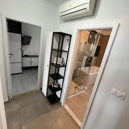 Kale Center Apartment *